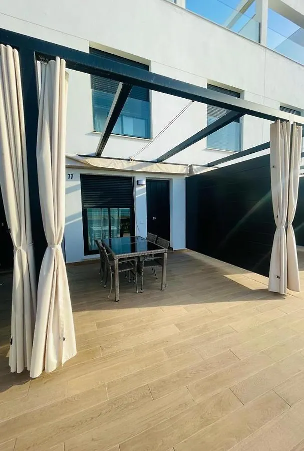 Apartment Triplex Cruz Del Mar Beach, Apartamentos Living Sur Chipiona Spain